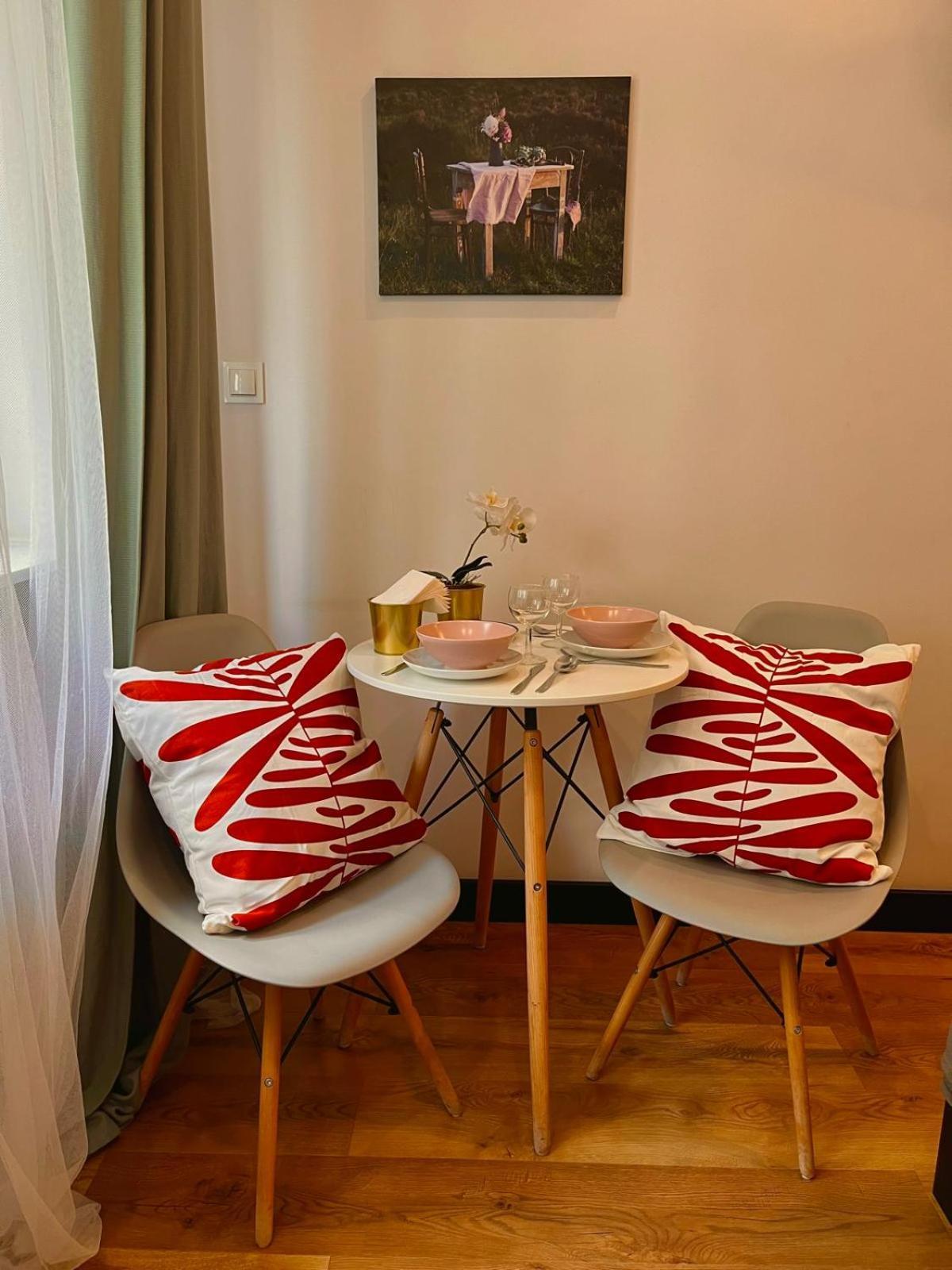 Special 1 Bed Room Condo Warszawa Center Екстериор снимка