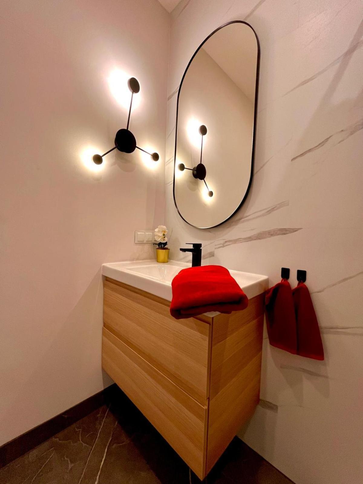 Special 1 Bed Room Condo Warszawa Center Екстериор снимка