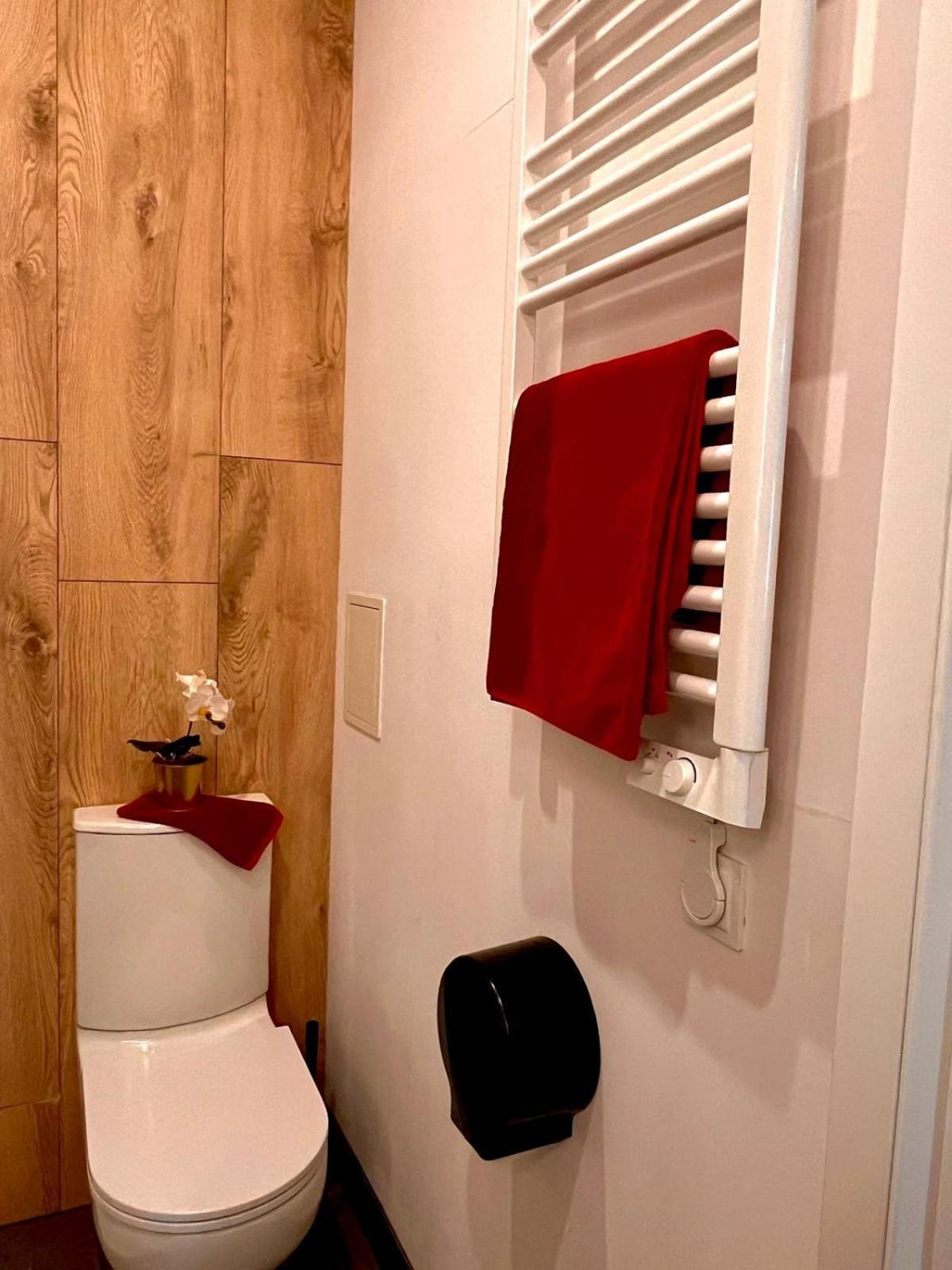 Special 1 Bed Room Condo Warszawa Center Екстериор снимка
