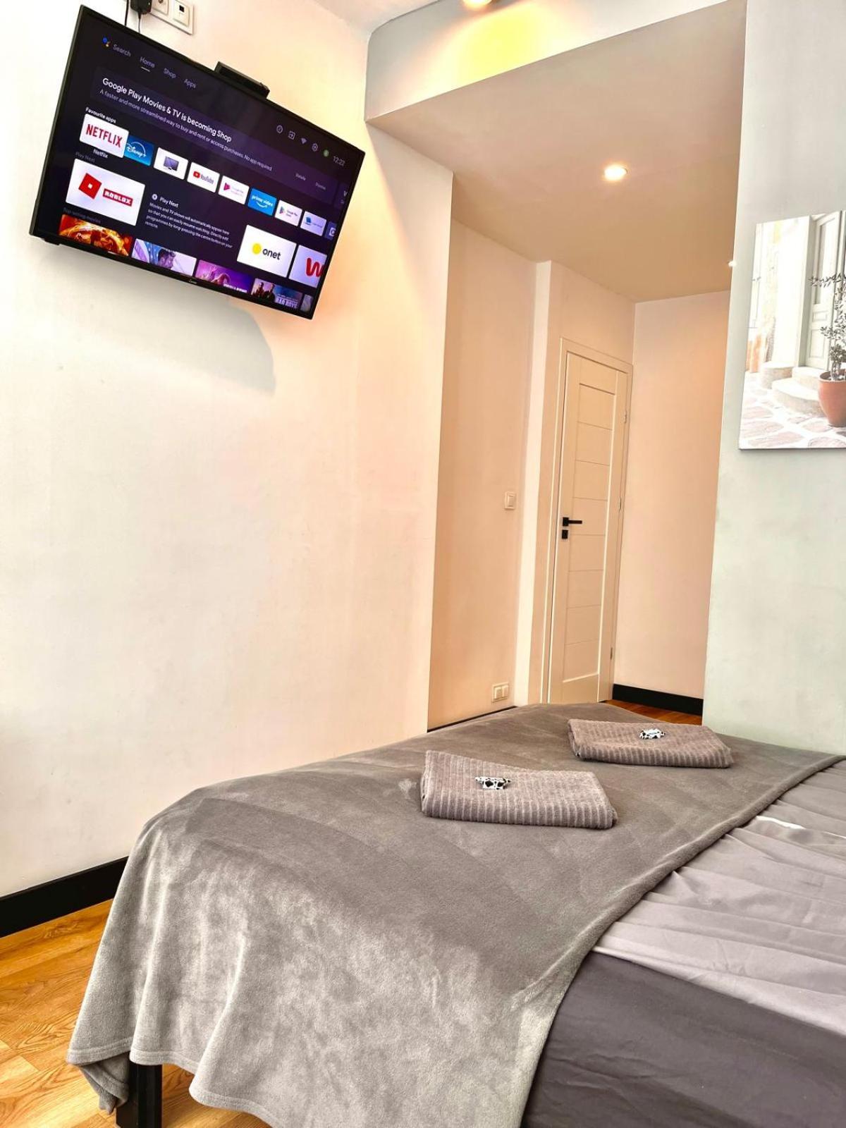 Special 1 Bed Room Condo Warszawa Center Екстериор снимка